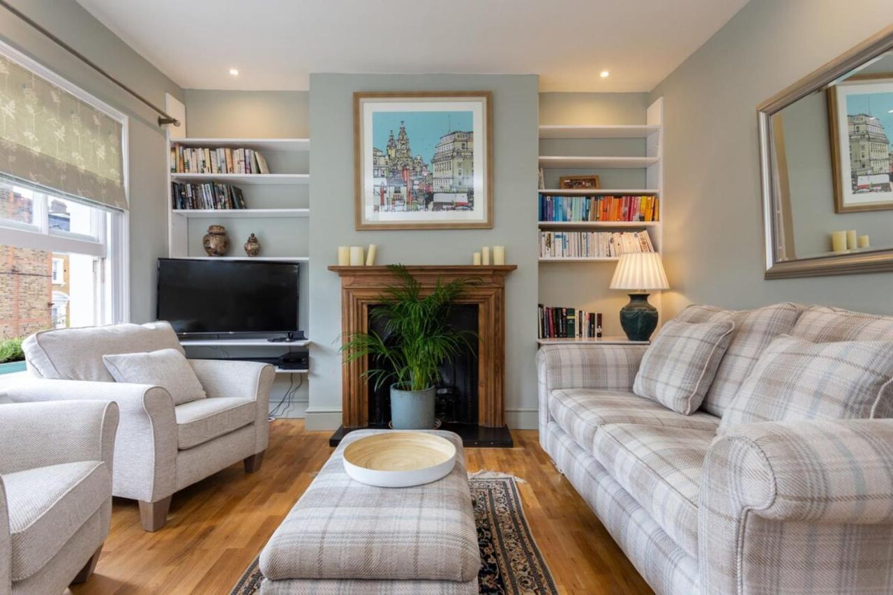 لندن Quaint 2 Bedroom Flat - 9 Minutes Walk To Vauxhall Tube المظهر الخارجي الصورة